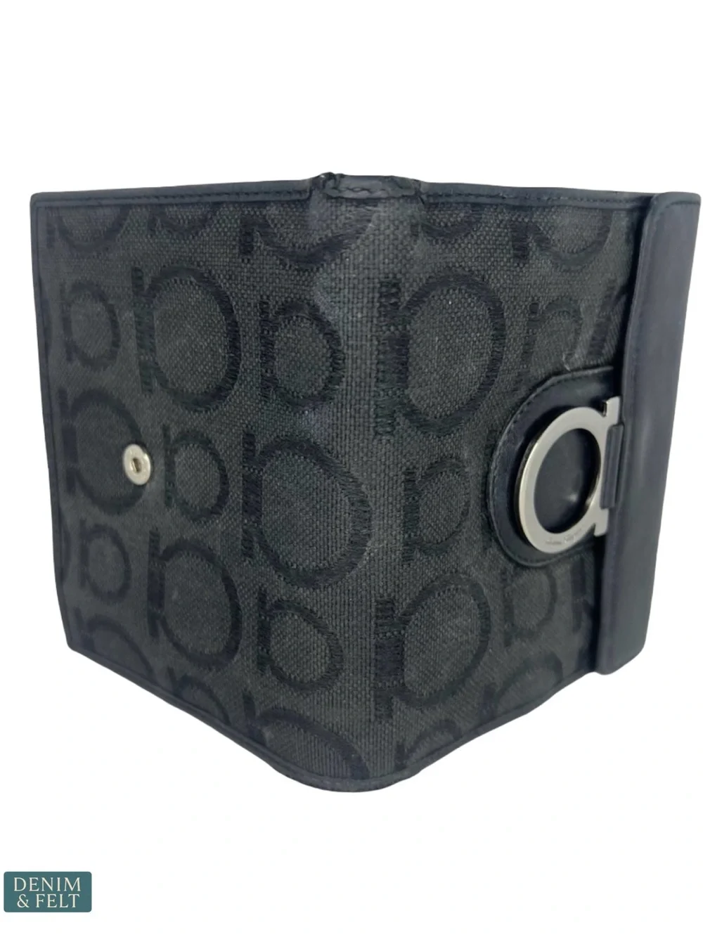 Salvatore Ferragamo Gancini Black Canvas Leather Wallet Compact Bifold‎ Designer